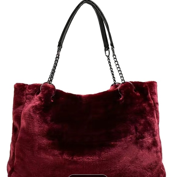 Stylish Faux Rabbit Feel Fur Purse (Back By Popular Demand) Bundle Free Gloves - Picture 5 of 10